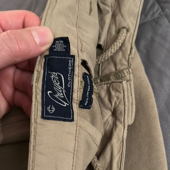 Bundle OF 2,
ELEVATED COMPACT JERSEY JOGGER KHAKI
EUC - Picture 4 of 16